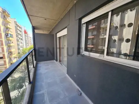 Alem 1500, Piso 0