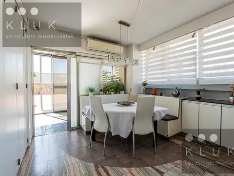 Departamento 5 ambientes con 4 baños
