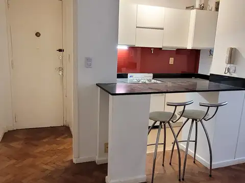 Virrey Arredondo 2300, Piso 1