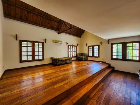 Juan Jose Paso 8745 - Green Village