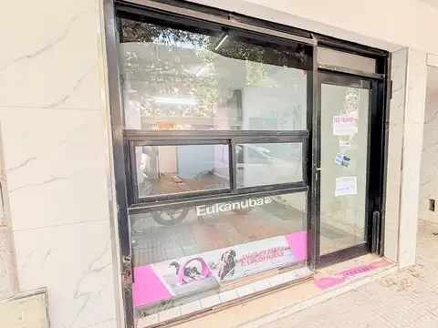 SE VENDE LOCAL EN OPORTUNIDAD CON POTENCIAL COMERCIAL