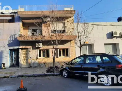 Venta Casa 3 dormitorios - Arroyito