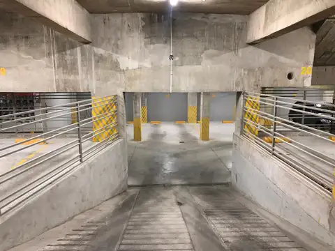 Cocheras en Venta Belgrano y Estrada