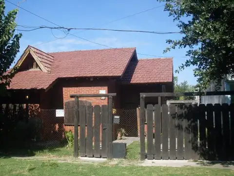 Chalet en 2 Plantas en venta 