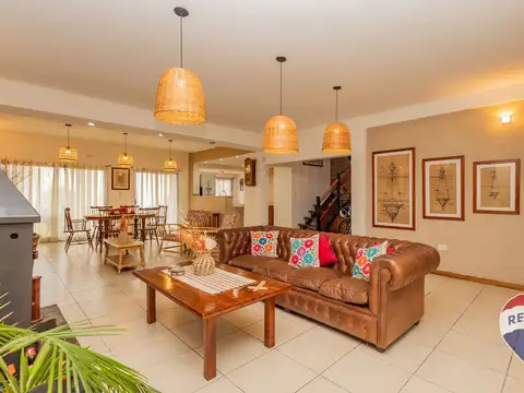 Casa en Venta en Bernal, USD 290.000