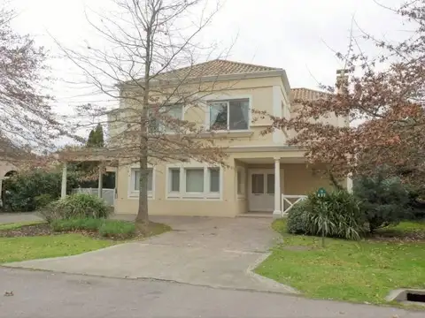 Casa en Venta de 4 dormitorios