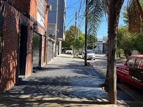 Venta Dpto. 2 amb a metros de Gral paz y Beiró