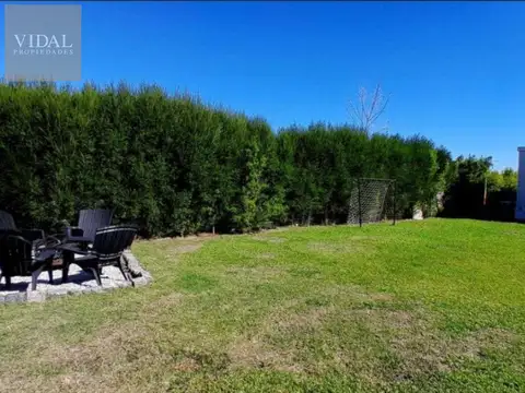 Casa en Venta con 3 cocheras