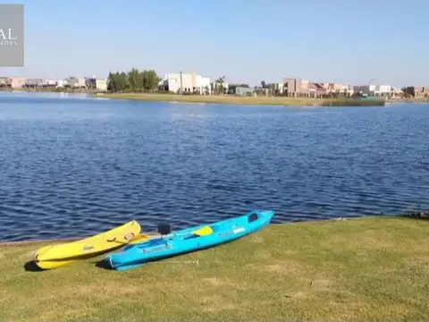Casa en Venta al Este