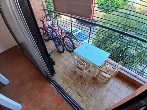 Depto Tipo Casa en Venta al Este