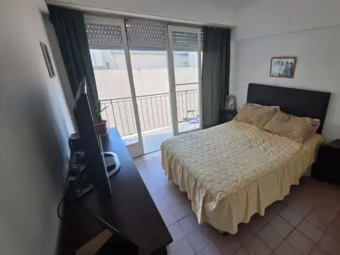 Departamento 2 ambientes con balcón y lavadero