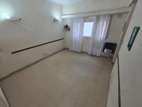 Departamento 2 ambientes con balcón y lavadero