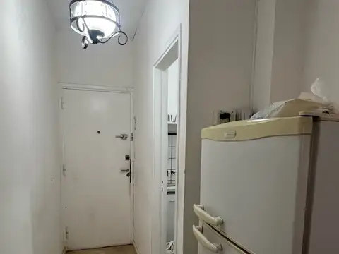 Departamento en Venta en Plaza Colon, USD 42.000