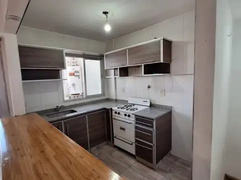 Departamento en Alquiler en Lomas de Zamora, $ 800.000