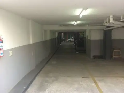 Fitz Roy al 2000 esq. Guatemala -  Cochera en venta