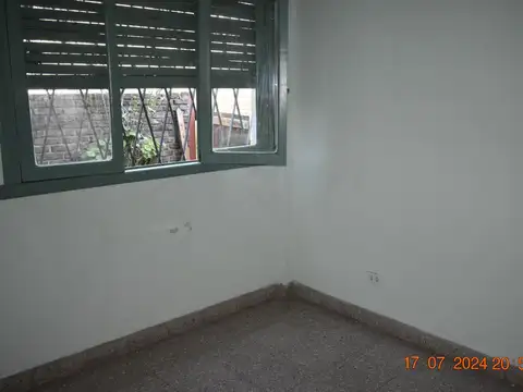 Depto Tipo Casa en Venta en Moron, USD 50.000