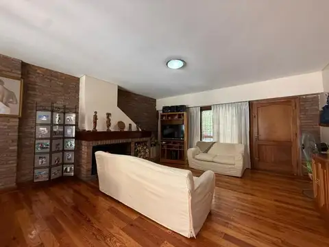 Casa en Venta en Avellaneda, USD 400.000