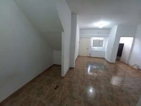 Depto Tipo Casa en Venta en Villa Urquiza, USD 55.000