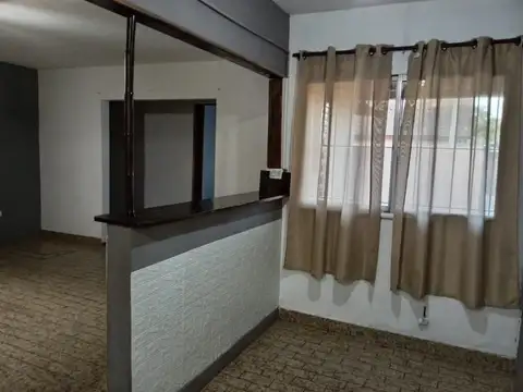Casa en Alquiler en Matheu, $ 650.000