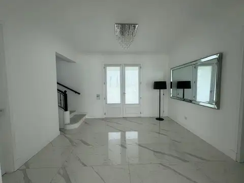 Casa en Venta en Pergamino, USD 595.000