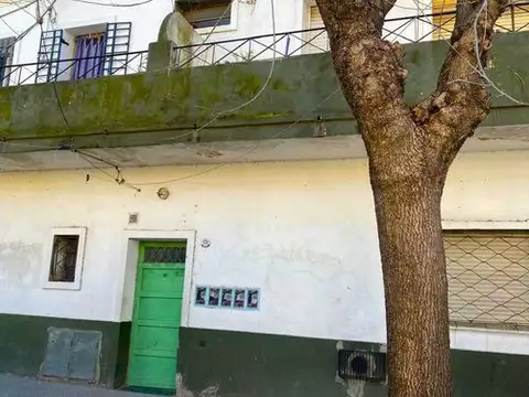 Martiniano Chilavert 1500, Piso 1