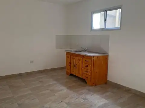 Departamento en Alquiler en Don Torcuato, $ 550.000