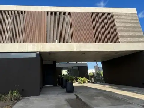 av de los lagos