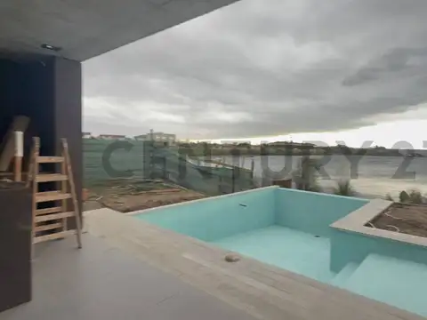 av de los lagos