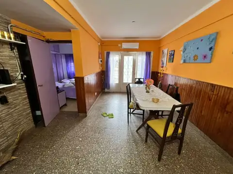 Depto Tipo Casa en Venta de 3 ambientes