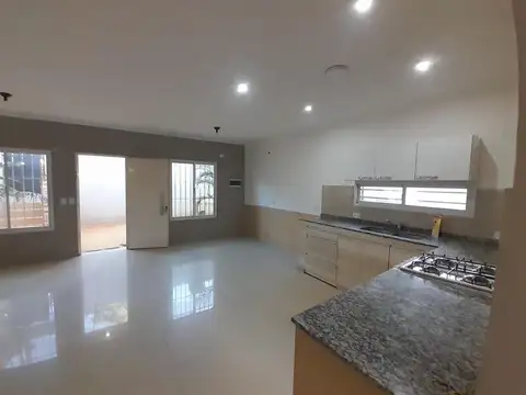 Casa en Alquiler en Posadas, $ 850.000
