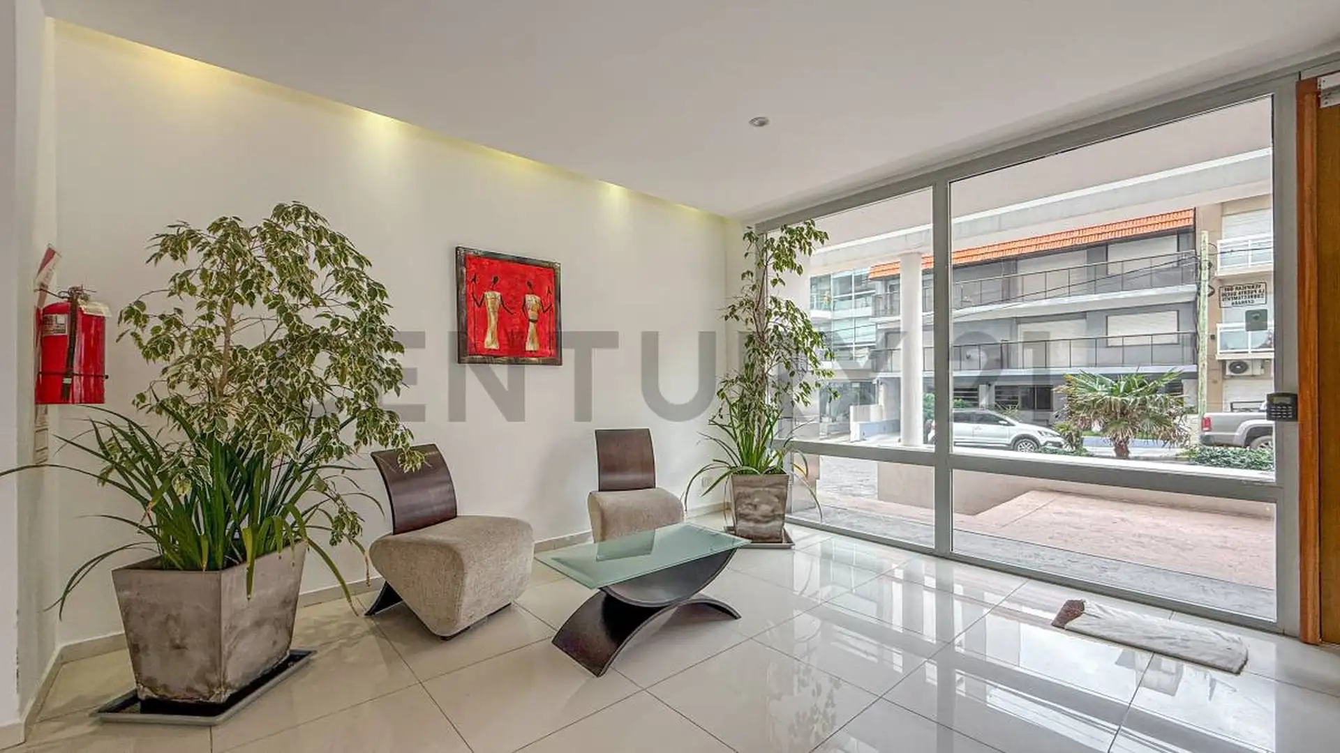 Depto 3 amb, 96m² con cochera y vista lateral al mar — Playa Chica