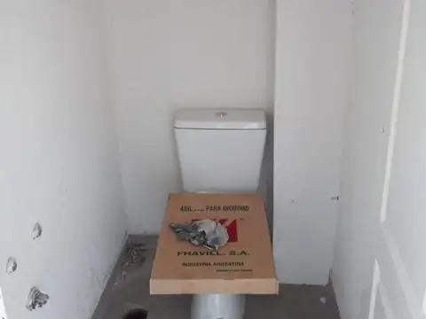 Oficina venta en Pilar