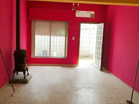 Depto Tipo Casa en Venta de 3 ambientes