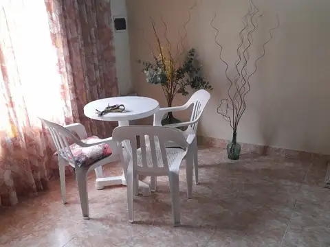 PERMUTA CHALET EN MIRAMAR POR PROPIEDAD EN QUILMES