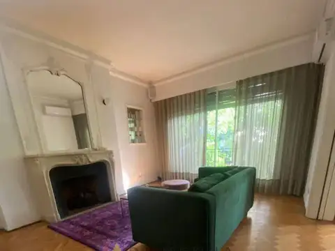 Depto Tipo Casa en Alquiler de 4 ambientes