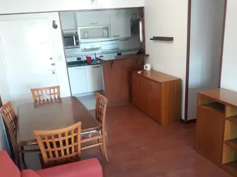 Departamento en  Alquiler en Boedo ( Av. San Juan al 3000) de 4 amb.
