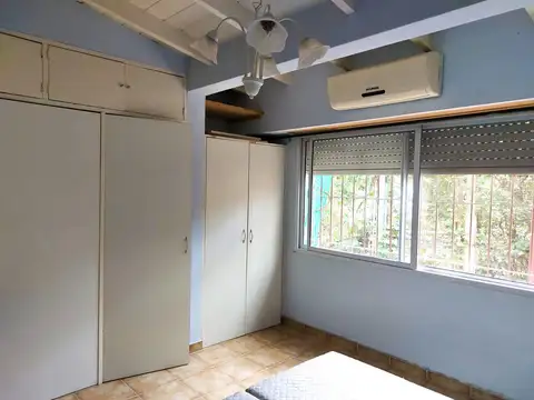 Parque Leloir -Chalet - Gran quincho cerrado