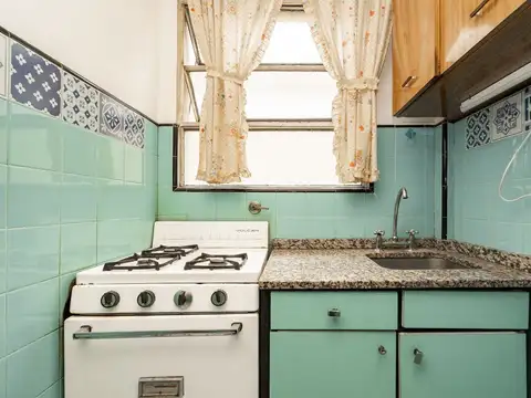 VTA DPTO 2 AMB LUMINOSO C/COC INDEP- V. PUEYRREDON