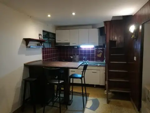 Depto Tipo Casa en Alquiler de 2 ambientes