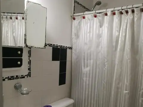 Depto Tipo Casa en Alquiler de 1 dormitorio