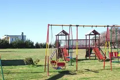 Áreas comunes sum, piscina, gimnasio, club-house, juegos en Principado Ciudad Nautica en Ruta 58 Km 10 0 en San Vicente, Buenos Aires