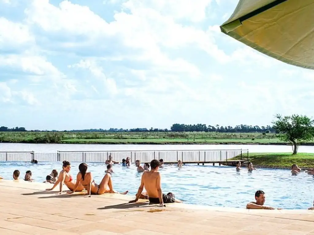 Áreas comunes sum, piscina, gimnasio, club-house, juegos en Principado Ciudad Nautica