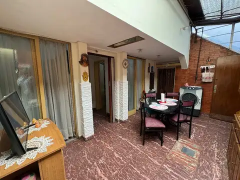 Depto Tipo Casa 3 ambientes con 1 baño