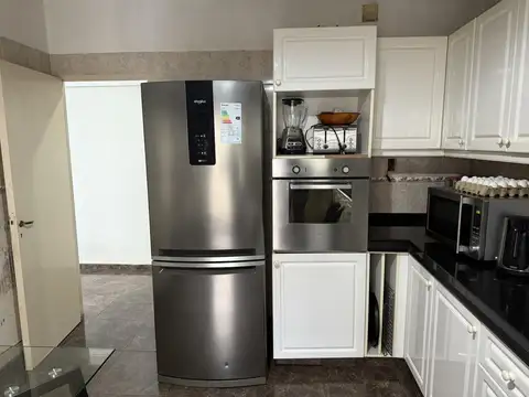 Departamento en Villa Luzuriaga 4 Ambientes En Venta