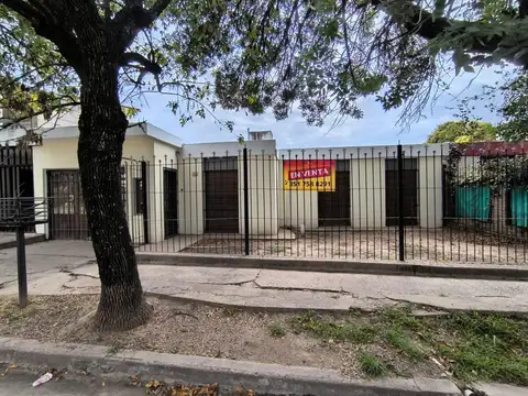 VENTA CASA 4 DORMITORIOS LAS PALMAS