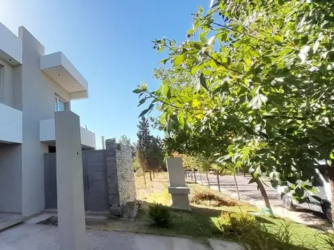 Casa en Venta en Maipú, Mendoza