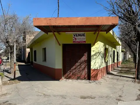 CASA + LOCAL COMERCIAL