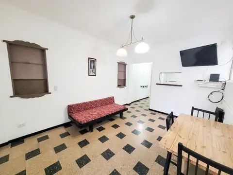 Departamento 2 ambientes a la calle - Garay y Arenales