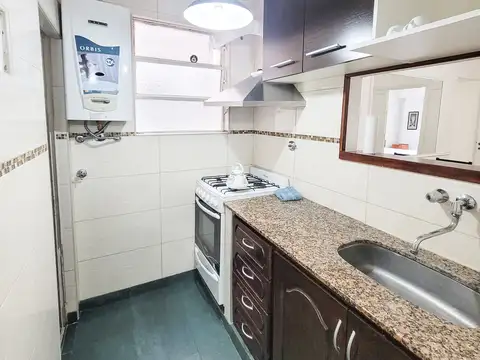 Departamento 2 ambientes a la calle - Garay y Arenales