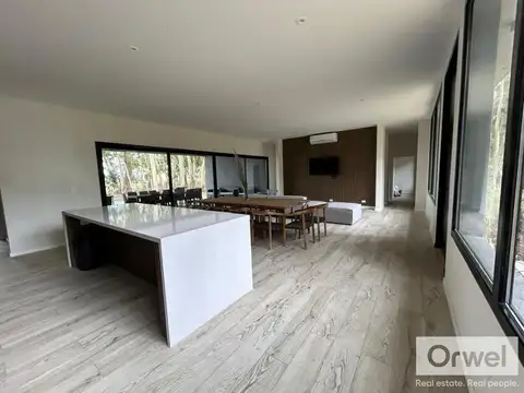 Casa en Venta en Costa Esmeralda, USD 490.000